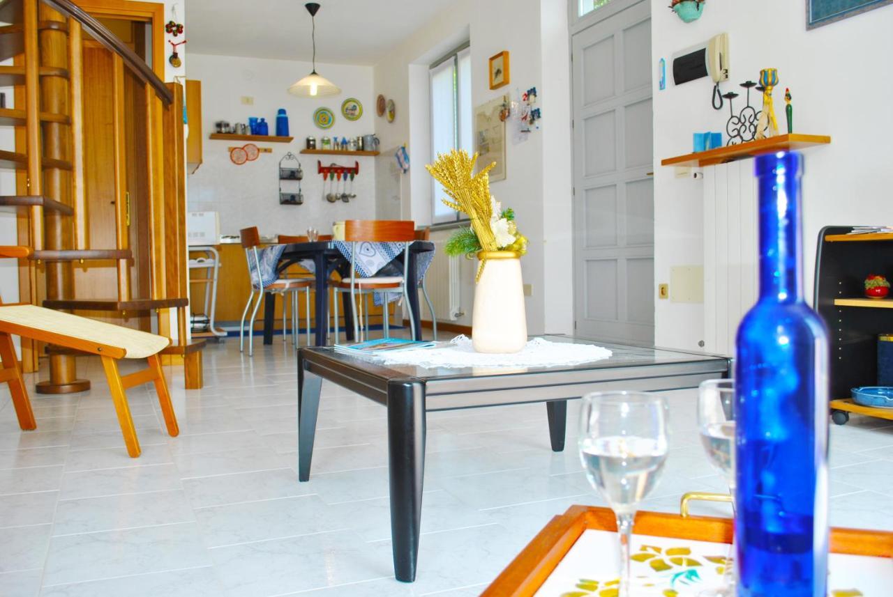 Apartament Loft With Big Terrace Lake View Sala Comacina Zewnętrze zdjęcie