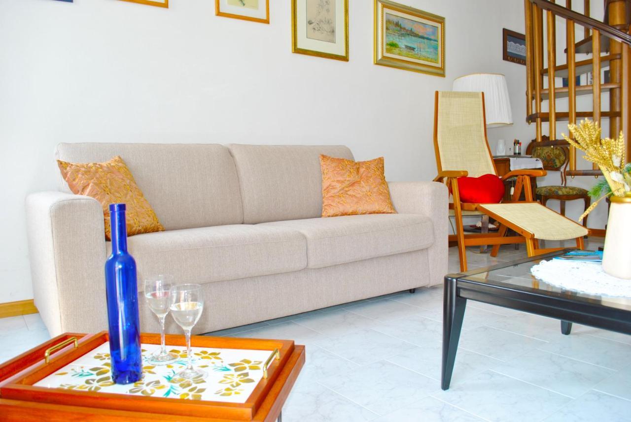 Apartament Loft With Big Terrace Lake View Sala Comacina Zewnętrze zdjęcie
