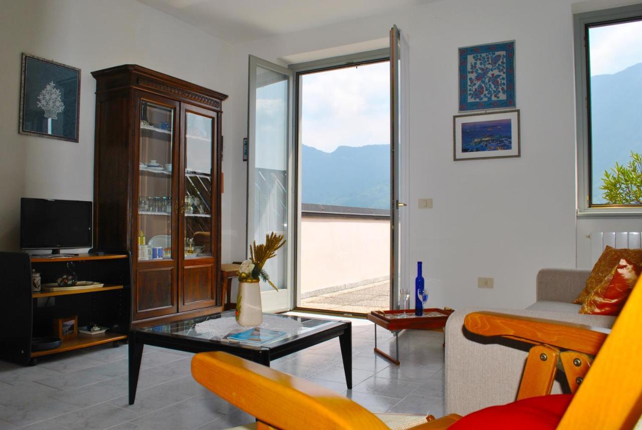 Apartament Loft With Big Terrace Lake View Sala Comacina Zewnętrze zdjęcie